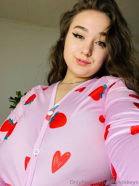 Yolandakeys pornstar hot img