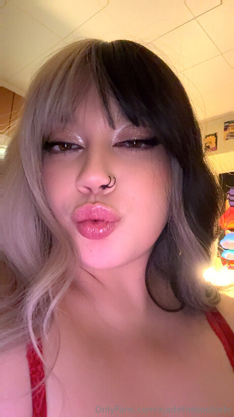Xjadethesoulsxkr naked model gallery
