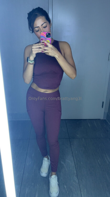 Brattyang3l model naked galleries