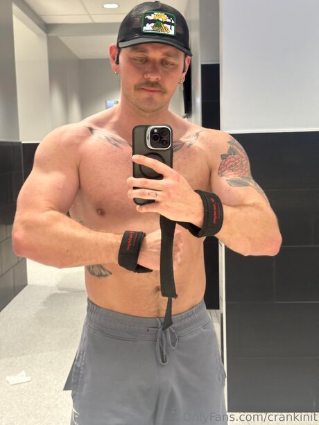 Crankinit hot actress pictures