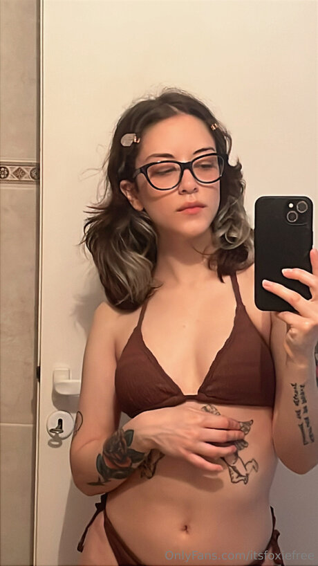 Itsfoxiefree star best photo