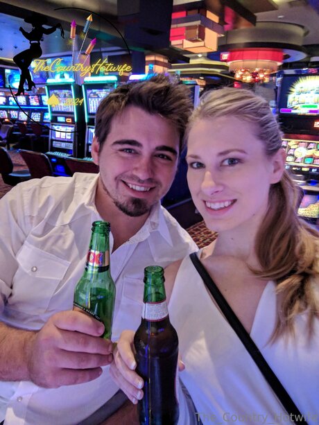 The Country Hotwife model sexy pictures