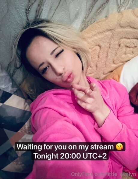 Little Evelyn exclusive actress picture