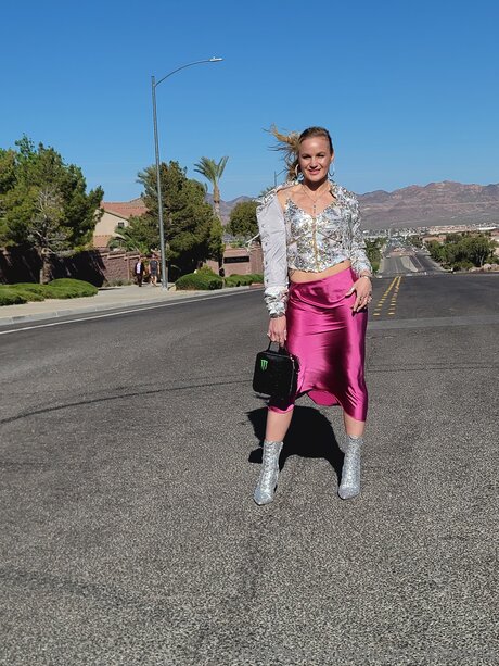 Bulletvalentina nude star picture