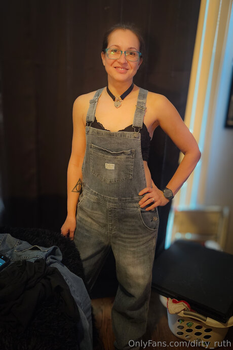 Dirty Ruth star pretty pics