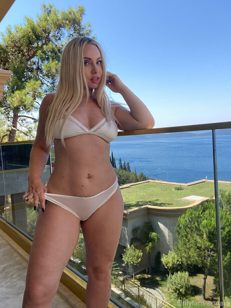 Style Byanna adult actress archive