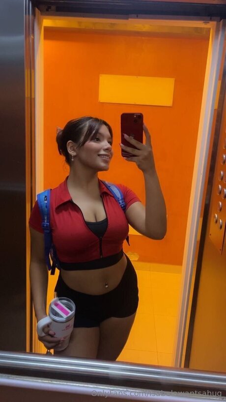 Isabelawantsahug hd pornstar image