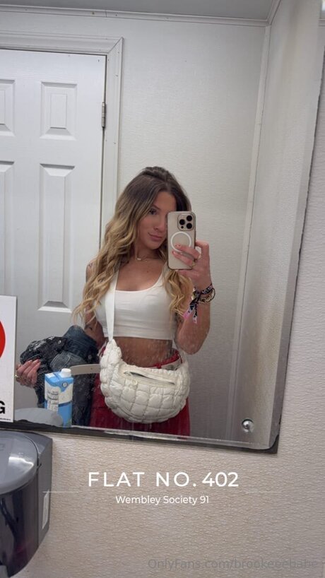 Brookeeebabe model sex picture