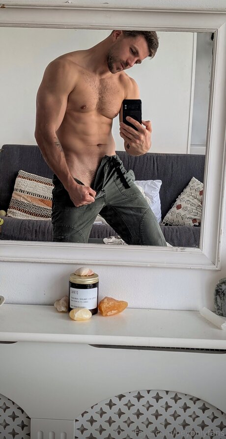 Oeyonlyfans star exclusive photos