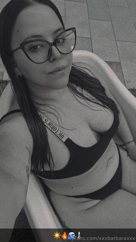 Xxxbarbaraxxx pornstar erotic pic