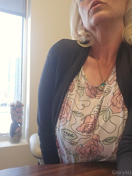 Glory4u star top images