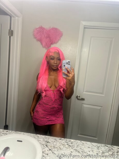 corpus onlyfans art nude images