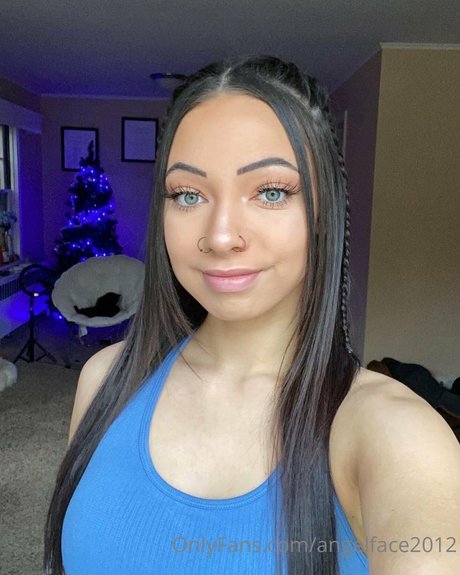 Ash Nicole art actress image