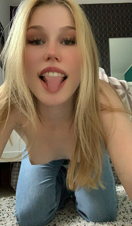 Mila Madness pornstar sexy gallery
