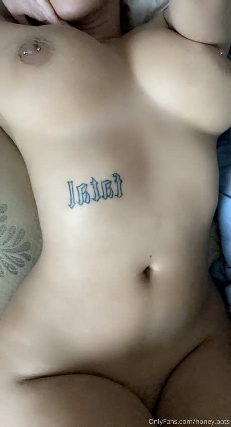 riding dildo onlyfans pornographic photo