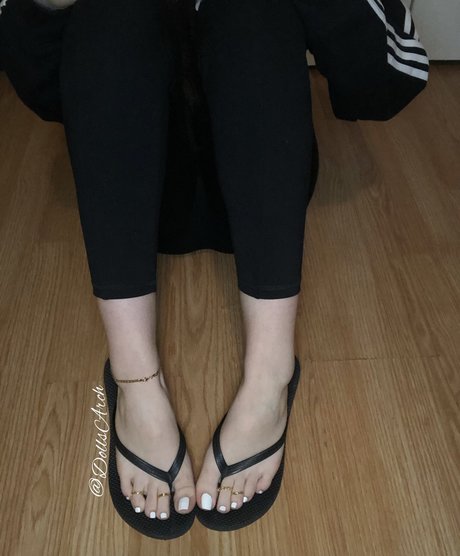 Dollsarch porn actress picture