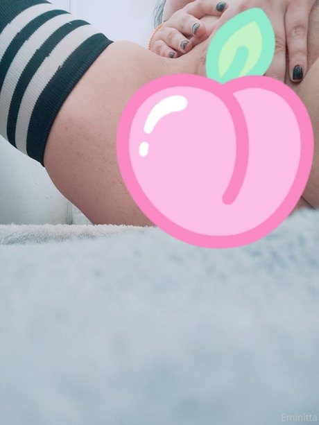 Eminitta model nice pictures