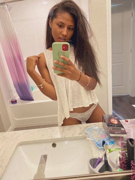 Leah MilkDiamond sexy star images