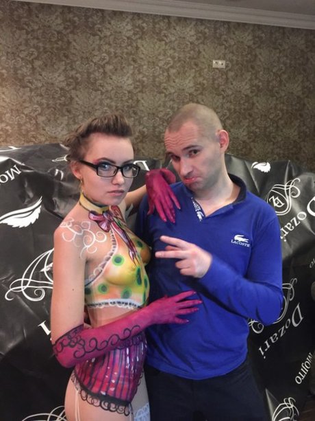 Nicole Ross art star gallery