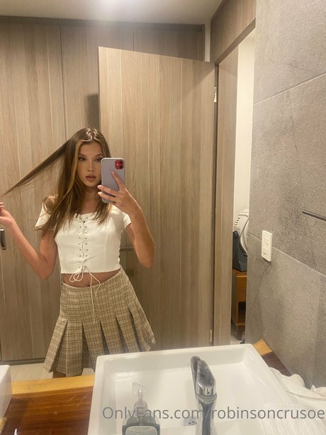 Robinsoncrusoe_ pornstar top pic