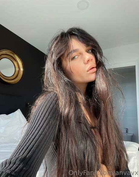 Ana Vavx art pornstar gallery