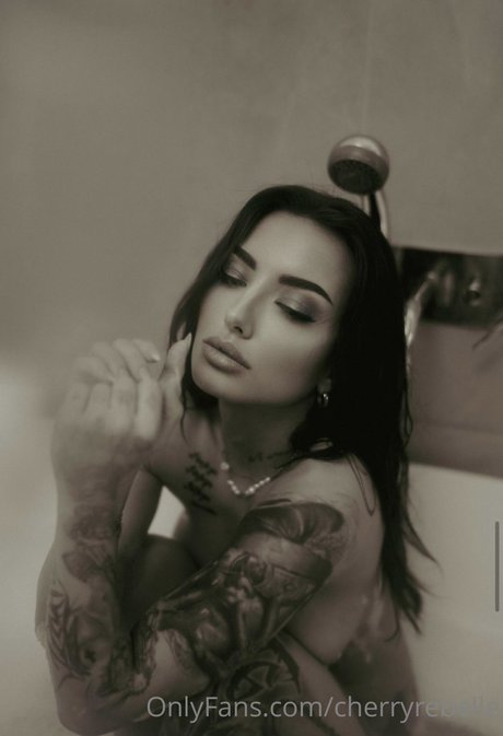 Cherry Rebelle nice pornstar pics