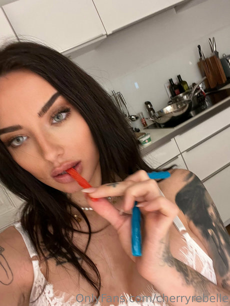 Cherry Rebelle star pornographic image