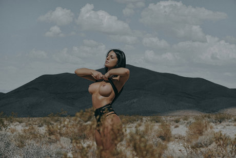 Risrose pornstar beautiful photo