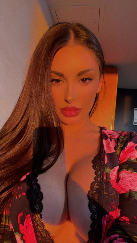 Risrose porn model gallery