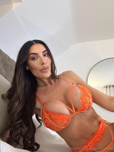 Officialavakoxxx hot actress picture