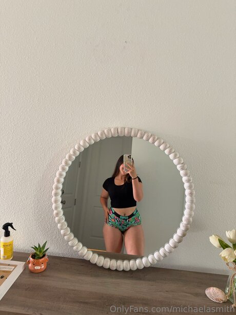 Michaelasmith erotic model images