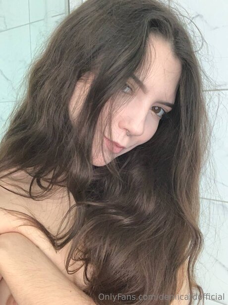 Demicardofficial porn model photos