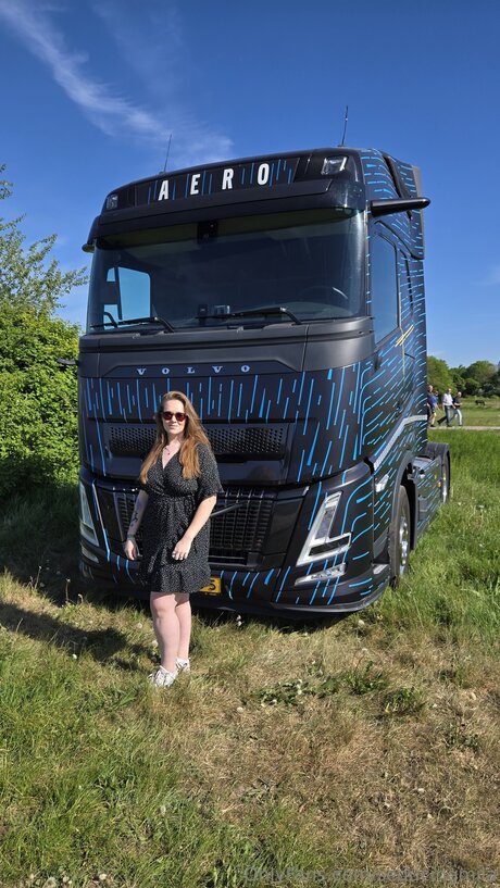 Seducingmila pornstar images