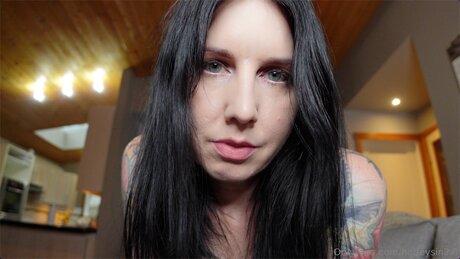 Harleysin2 0 hd actress images