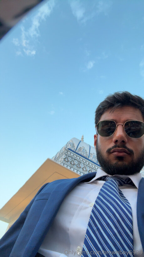 Brownboy6999 model naked image