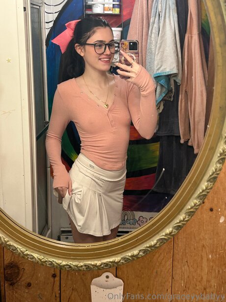 Graceyybabyy sex pornstar photo