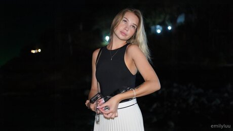 Emilylu pornstar xxx pic