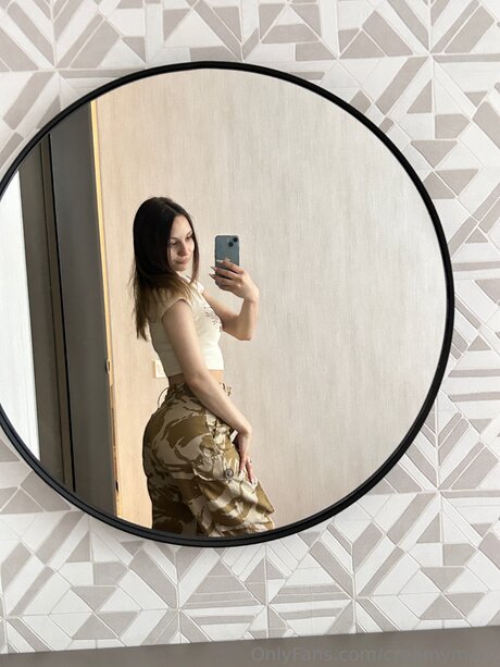 Littleangelmary art pornstar photo