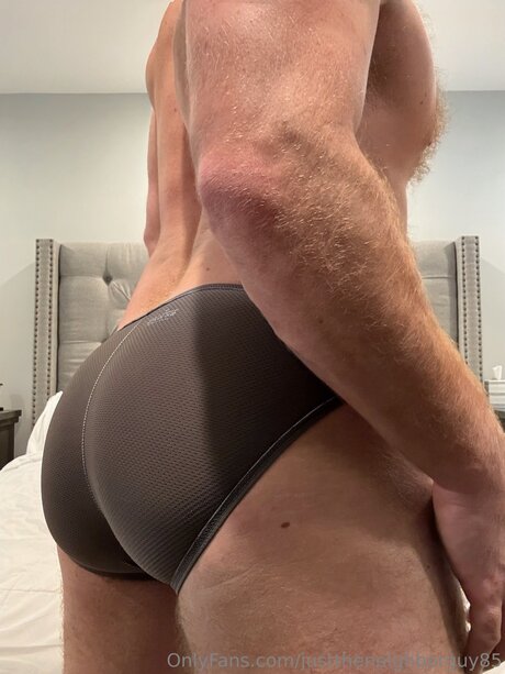 Justtheneighborguy85 nice model pic