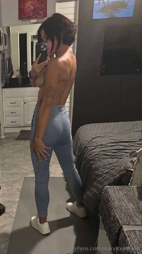 Maryiceofficial porn actress gallery