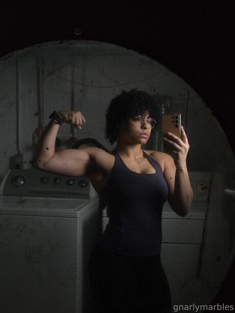 yoga milf onlyfans pornos photo