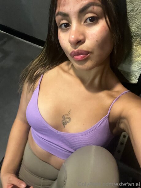 Estefaniai pretty model gallery