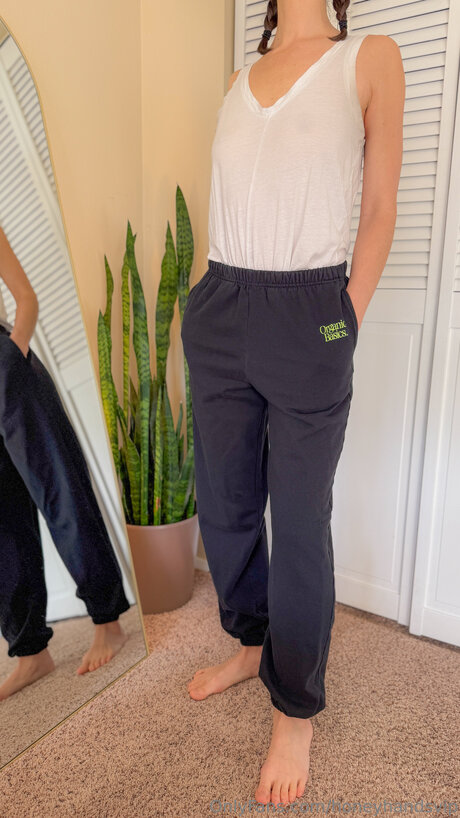 Honeyhandsvip beautiful star pic