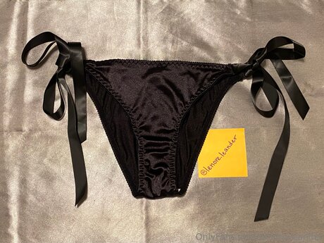 Lenore Leander star erotic gallery