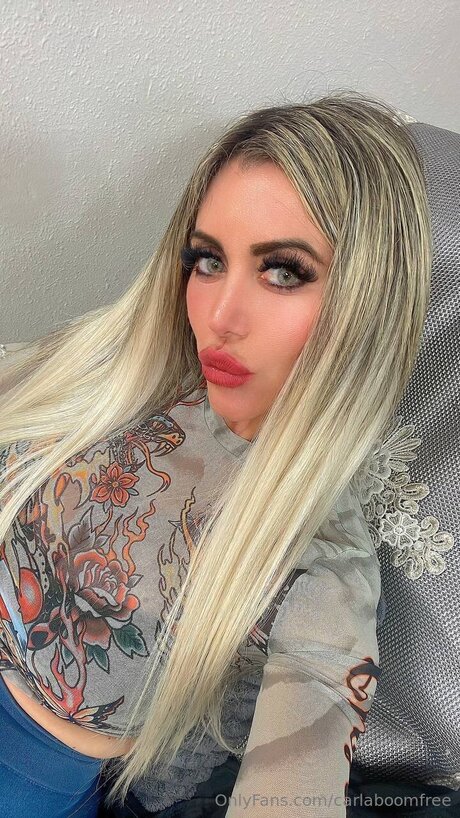 Carlaboomvip hot model pic