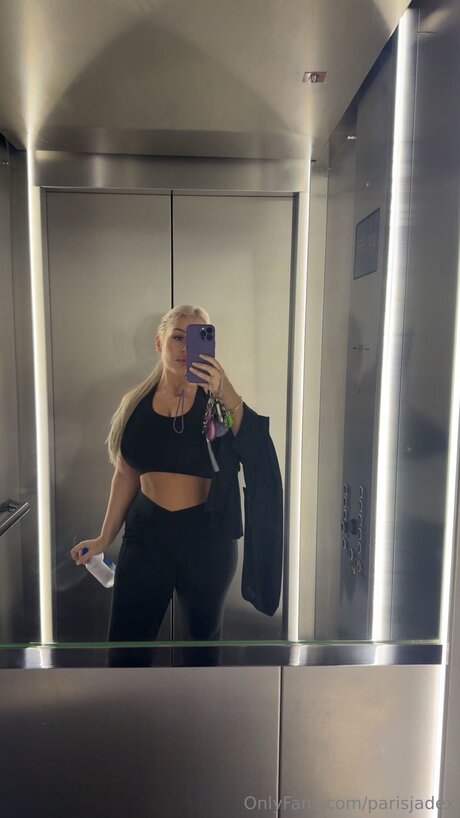 Parisjadex art model images