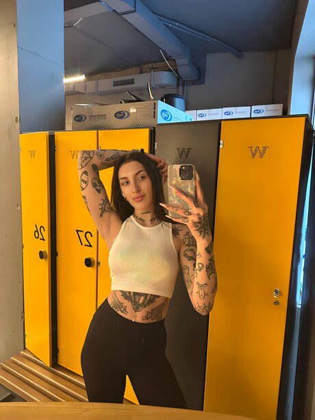 Sarah Black Prvt beautiful pornstar images