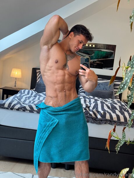 Randyspage model perfect images