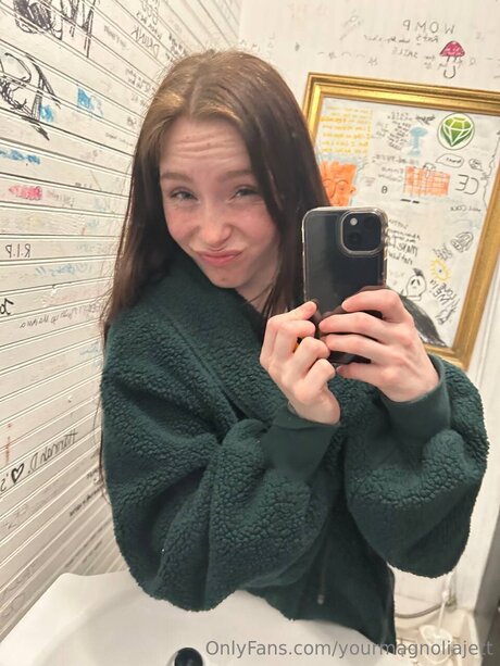 Yourmagnoliajett star perfect images