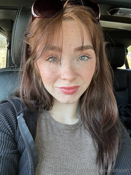 Yourmagnoliajett erotic actress photo